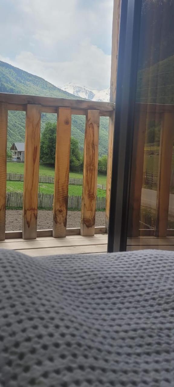 Guest House Guli 梅斯蒂亚 外观 照片