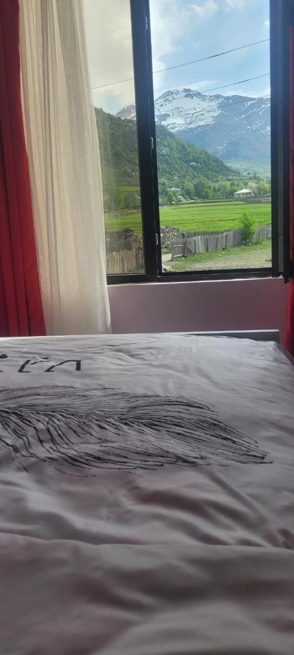 Guest House Guli 梅斯蒂亚 外观 照片