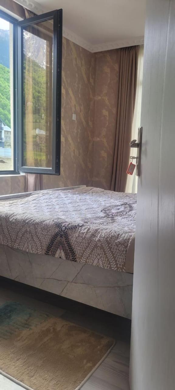 Guest House Guli 梅斯蒂亚 外观 照片