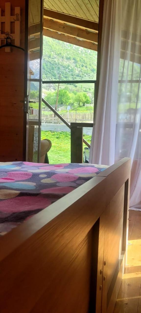 Guest House Guli 梅斯蒂亚 客房 照片