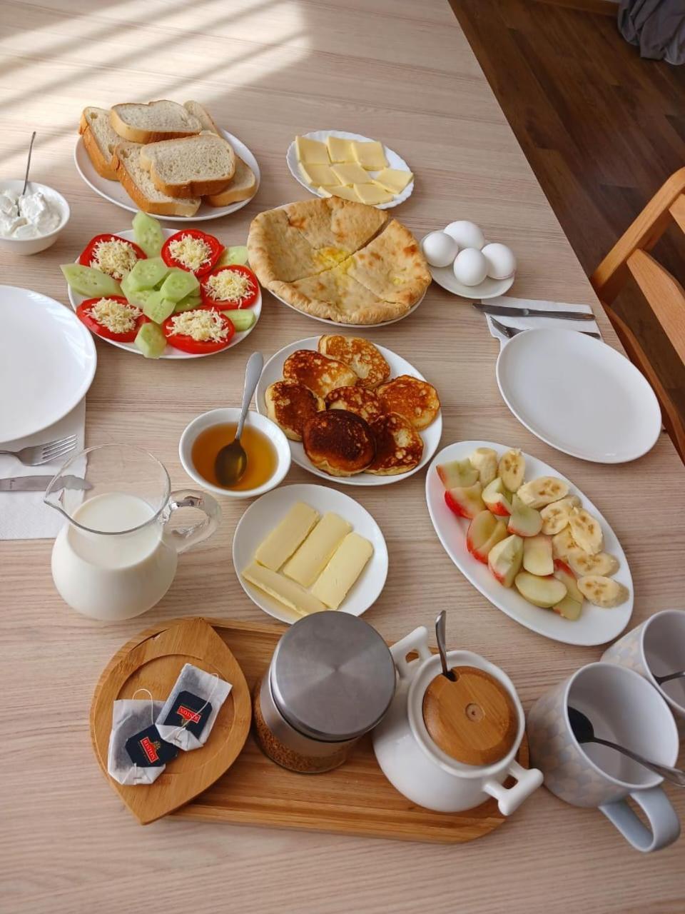 Guest House Guli 梅斯蒂亚 外观 照片
