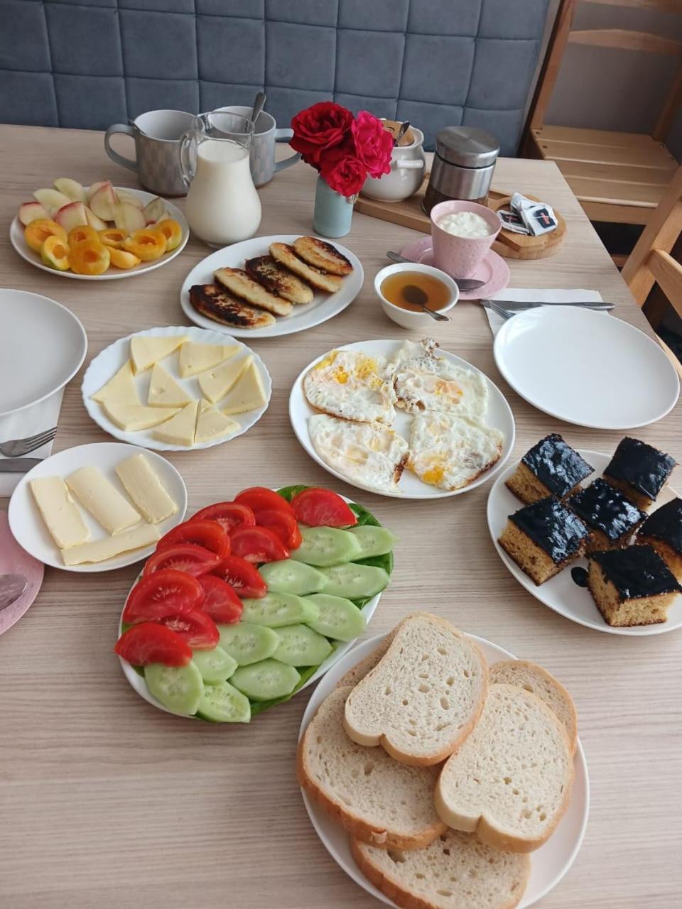 Guest House Guli 梅斯蒂亚 外观 照片